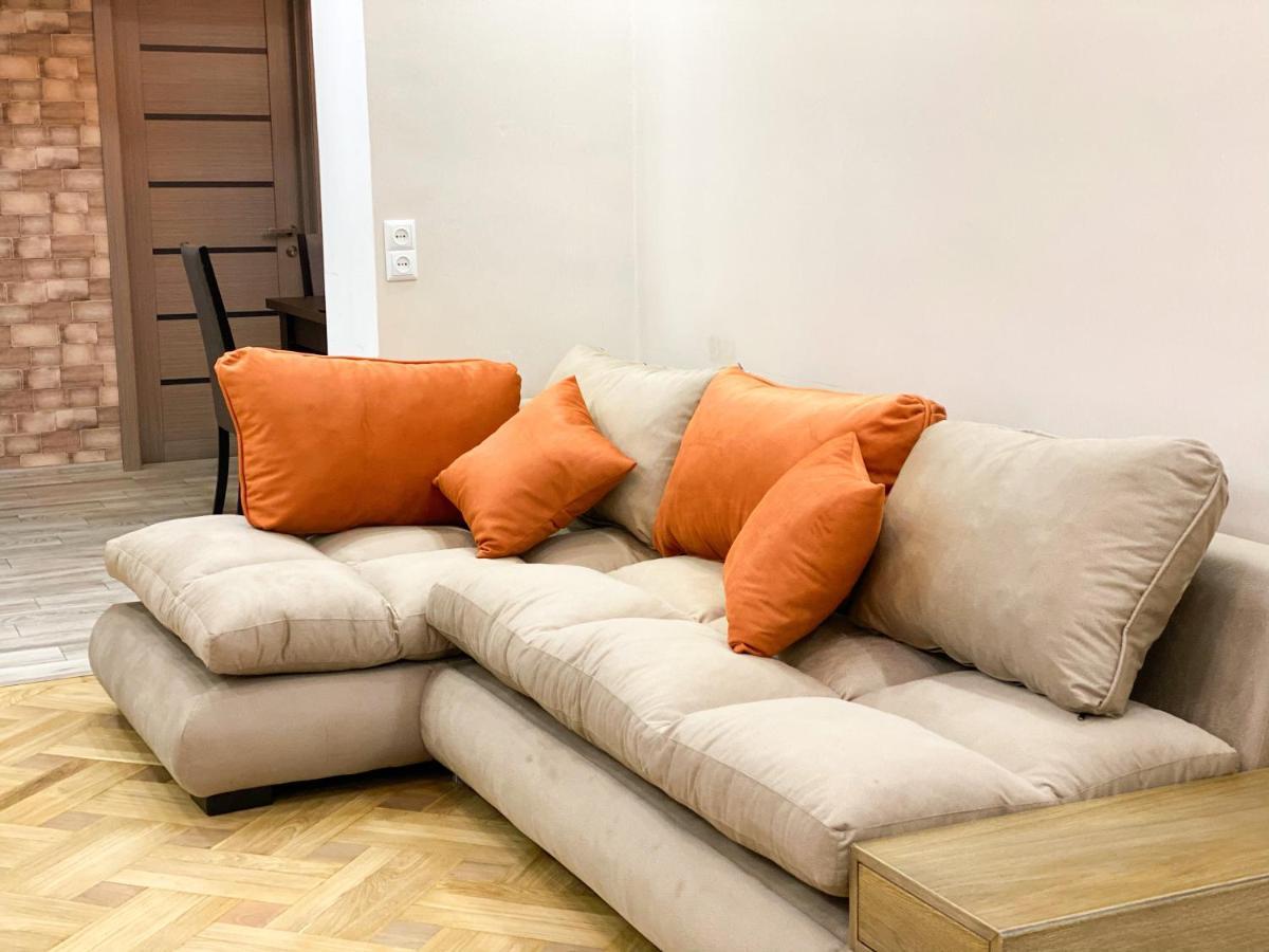 Superior Apartment On Kostava Tiflis Dış mekan fotoğraf